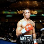 Dominguez Stops Gomez in Three