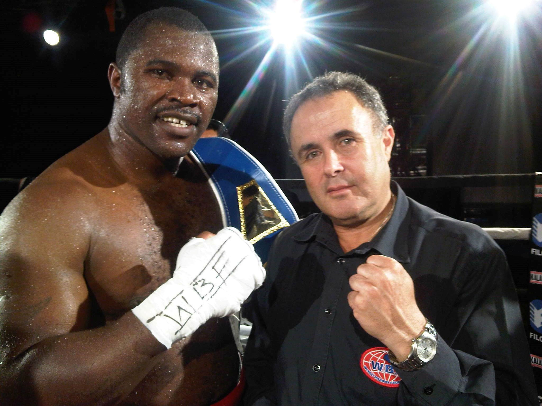 kapitalisme åbenbaring Ged Moyo, Tshicila Wins WBF All Africa Titles | Boxing at FightKings.Com