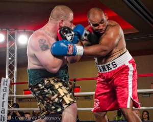 Dawejko (L.) lands a crushing left hook.